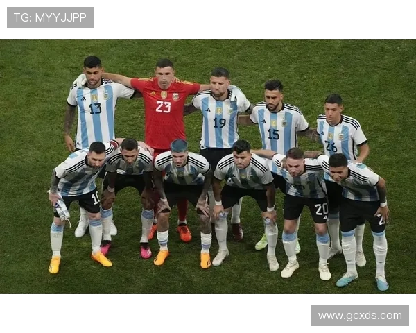 全球足球巨星汇聚一堂100位传奇球员姓名全解析 全球足球巨星汇聚一堂100位传奇球员姓名全解析