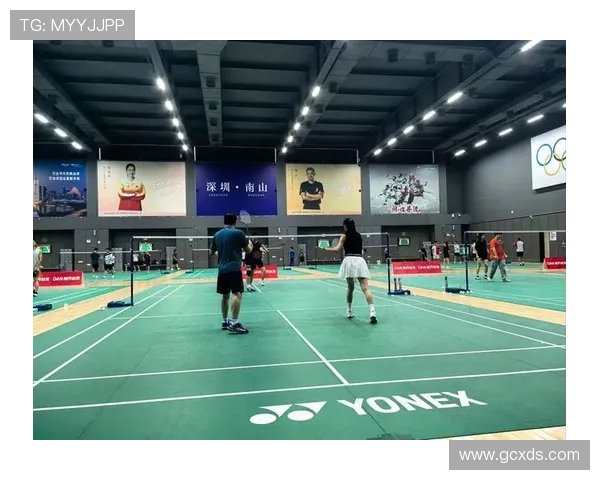 深圳羽毛球队的防反战术解析与实战应用探讨 深圳羽毛球队的防反战术解析与实战应用探讨